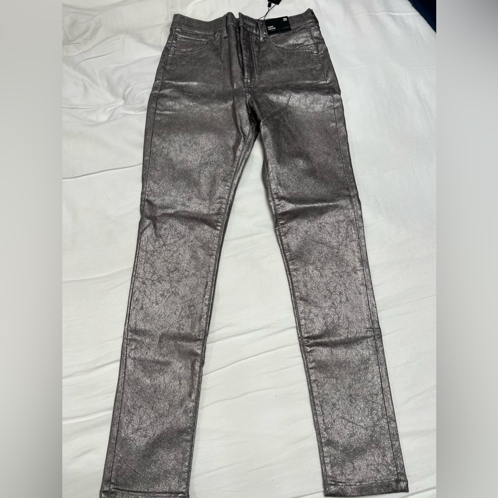 Women’s jeans , brand new